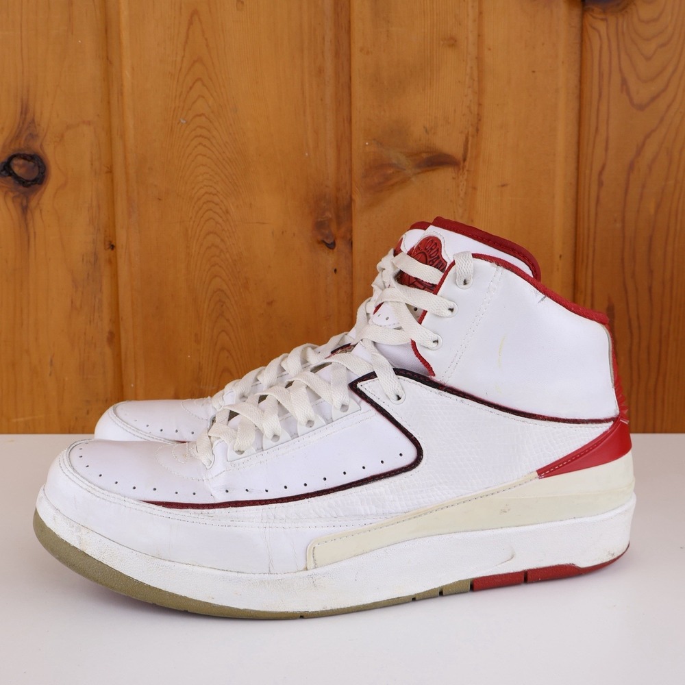 Nike Air Jordan 2 Retro Chicago Home 2014 White Red 385475-102 Size 11.5